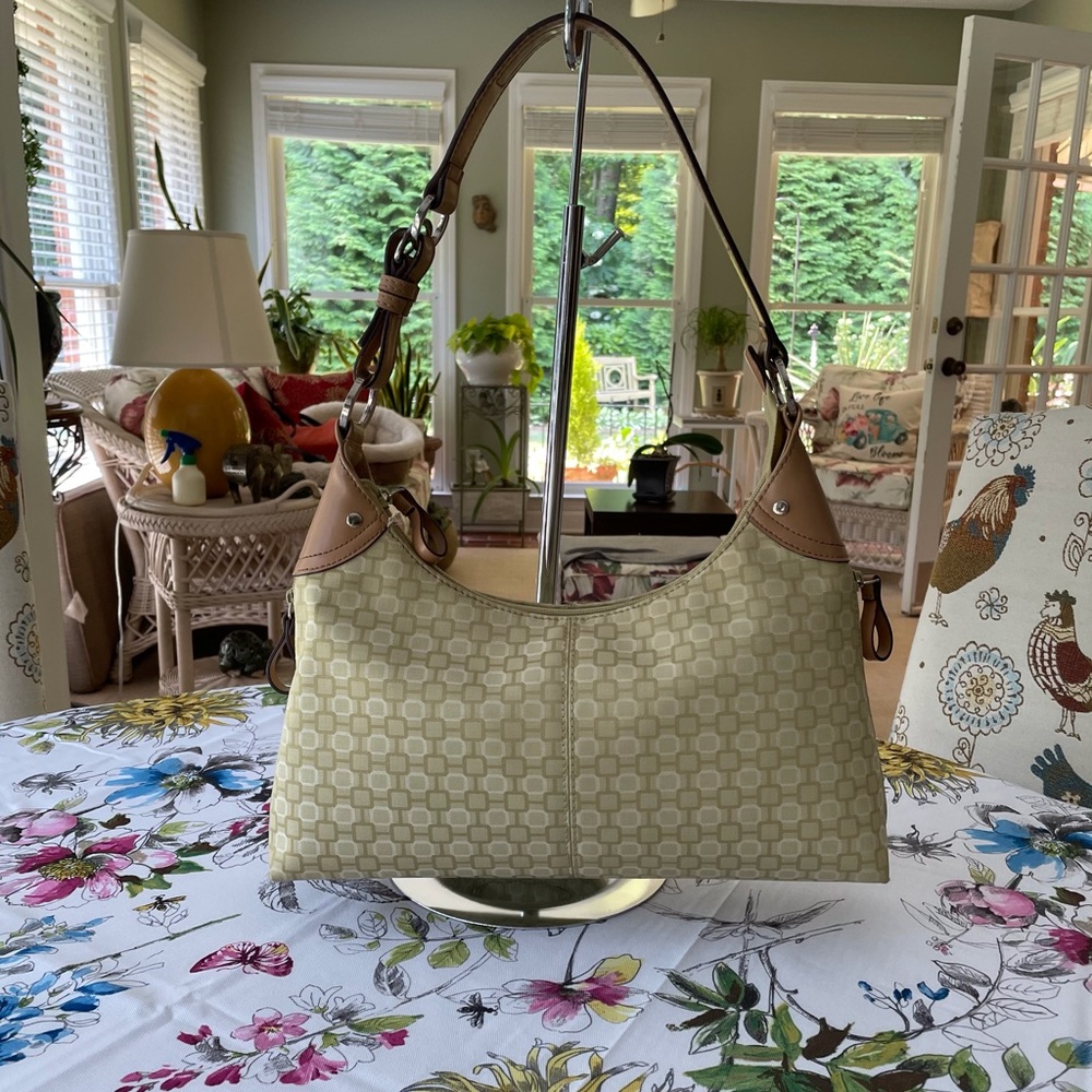 Nine West green fabric bag